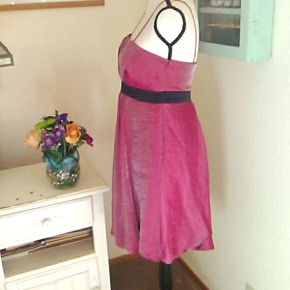 Max and Cleo Pink Short Formal - Picture 5 of 11